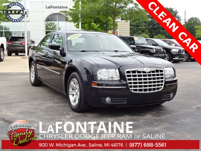 2006 Chrysler 300 Touring >> Pre Owned 2006 Chrysler 300 Touring Rwd 4d Sedan 2006 Chrysler 300 Touring >> Pre Owned 2006 Chrysler 300 Touring Rwd 4d Sedan