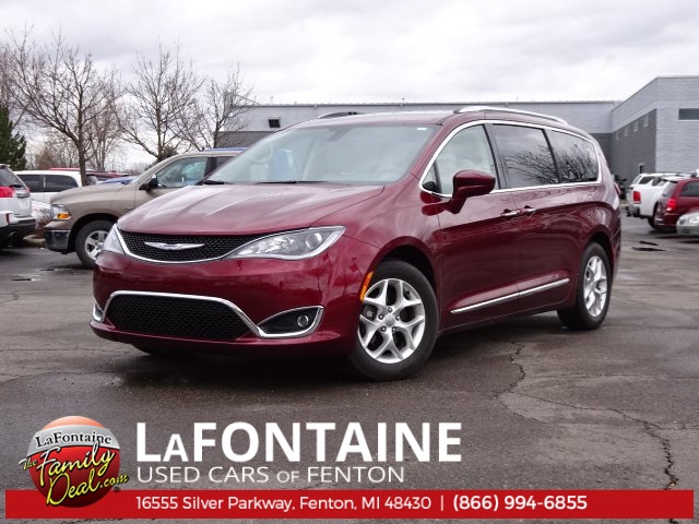 Pre Owned 2017 Chrysler Pacifica Touring L Plus 4d Penger Van In Pre Owned 2017 Chrysler Pacifica Touring L Plus